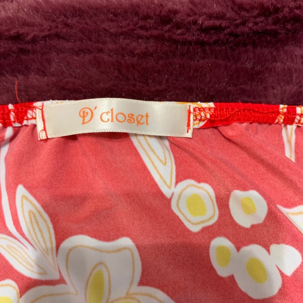Floral halter top - Picture 8 of 8